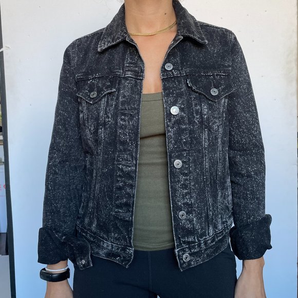 Levi's Premium Black Denim Jacket - Picture 2 of 7